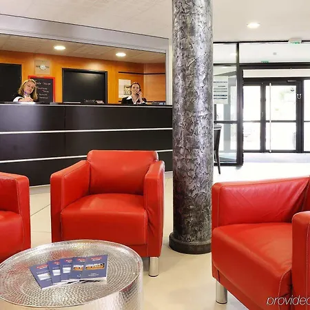 Aparthotel Residhome 3*